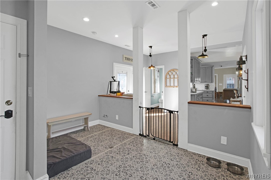 4775 Ransom Road Clarence, NY 14031 - Photo 12 of 49 Breakfast Nook