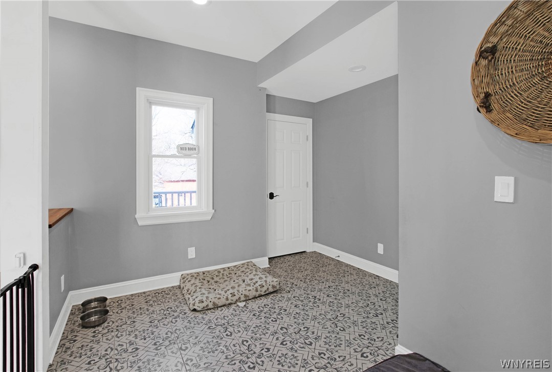 4775 Ransom Road Clarence, NY 14031 - Photo 14 of 49 Breakfast Nook