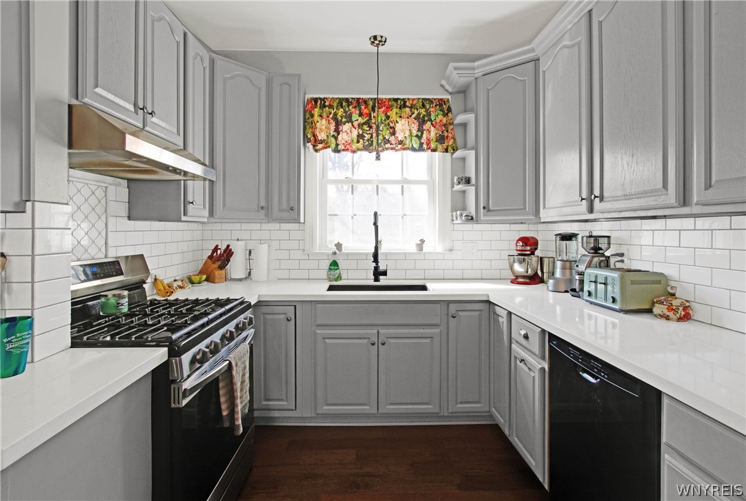 4775 Ransom Road Clarence, NY 14031 - Photo 3 of 49 Kitchen