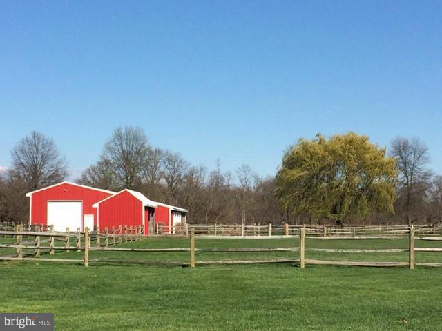 38 Budds Landing Road Warwick, MD 21912 - Photo 6 of 14 Pasture/Barn