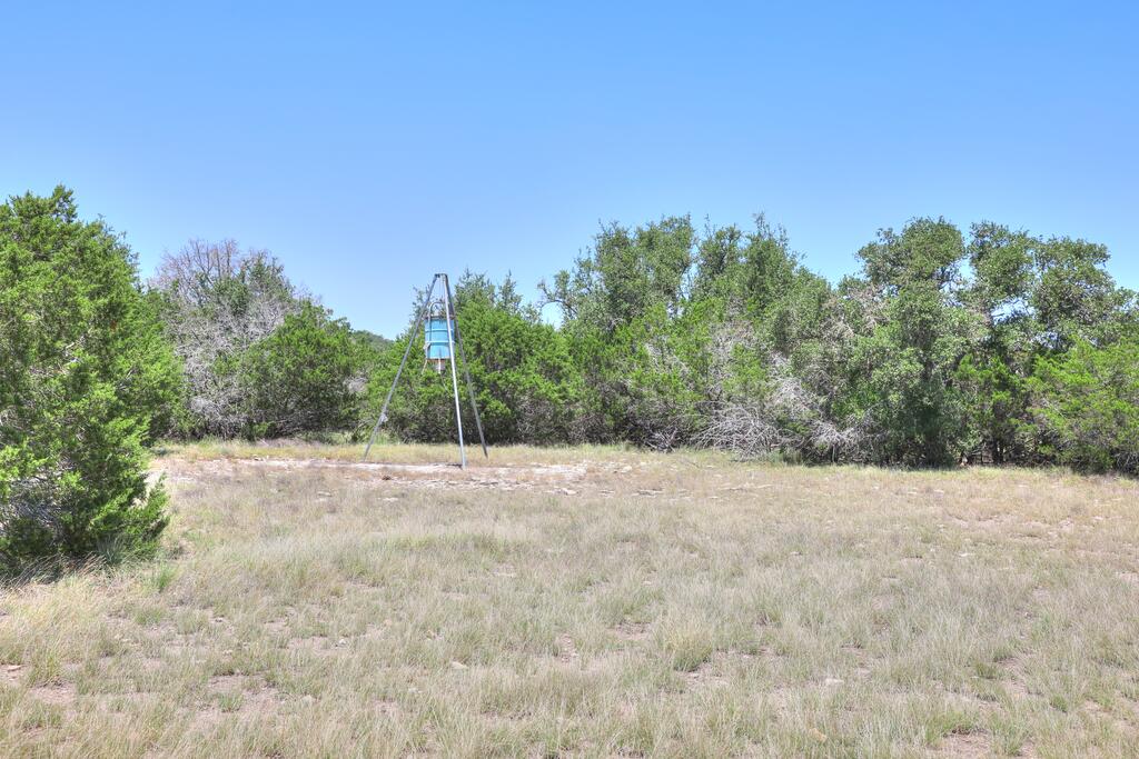 100 SD 28060 Rocksprings, TX 78880 - Photo 6 of 18 Gallery Image 6