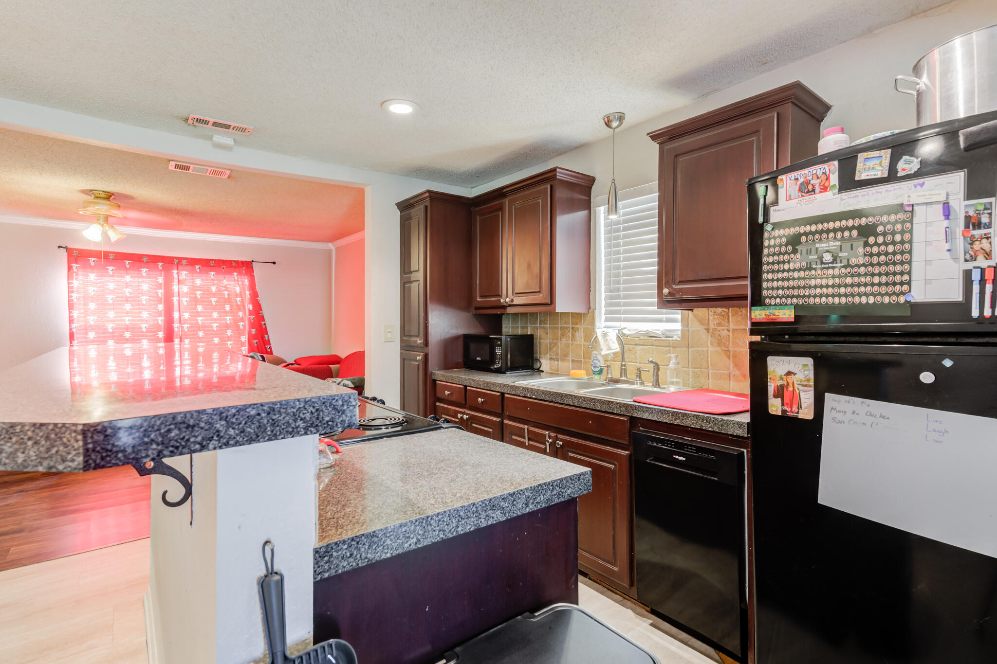 2014 37th Street Lubbock, TX 79412 - Photo 13 of 36 DSC03976_7_8
