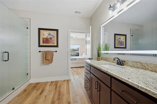 $1,550,000 | 101 Manito Cove, Lake Kiowa, TX 76240