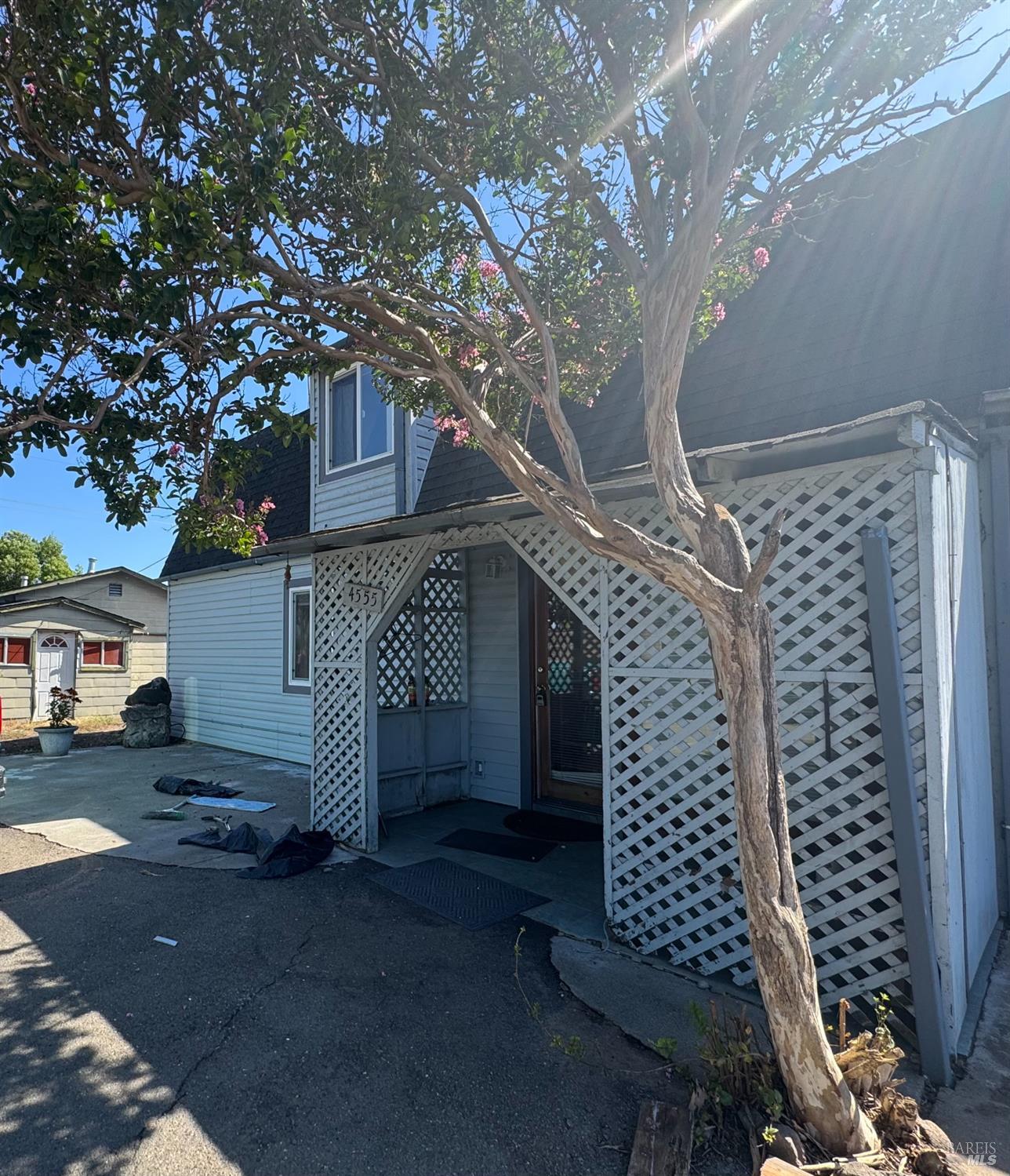 4553 Stony Point Road Santa Rosa, CA 95407 - Photo 2 of 26