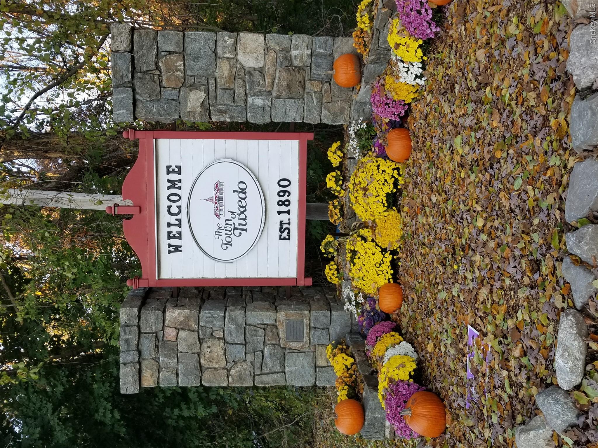 7 Stone Ridge Road Tuxedo Park, NY 10987 - Photo 30 of 33 a sign on the side of a road