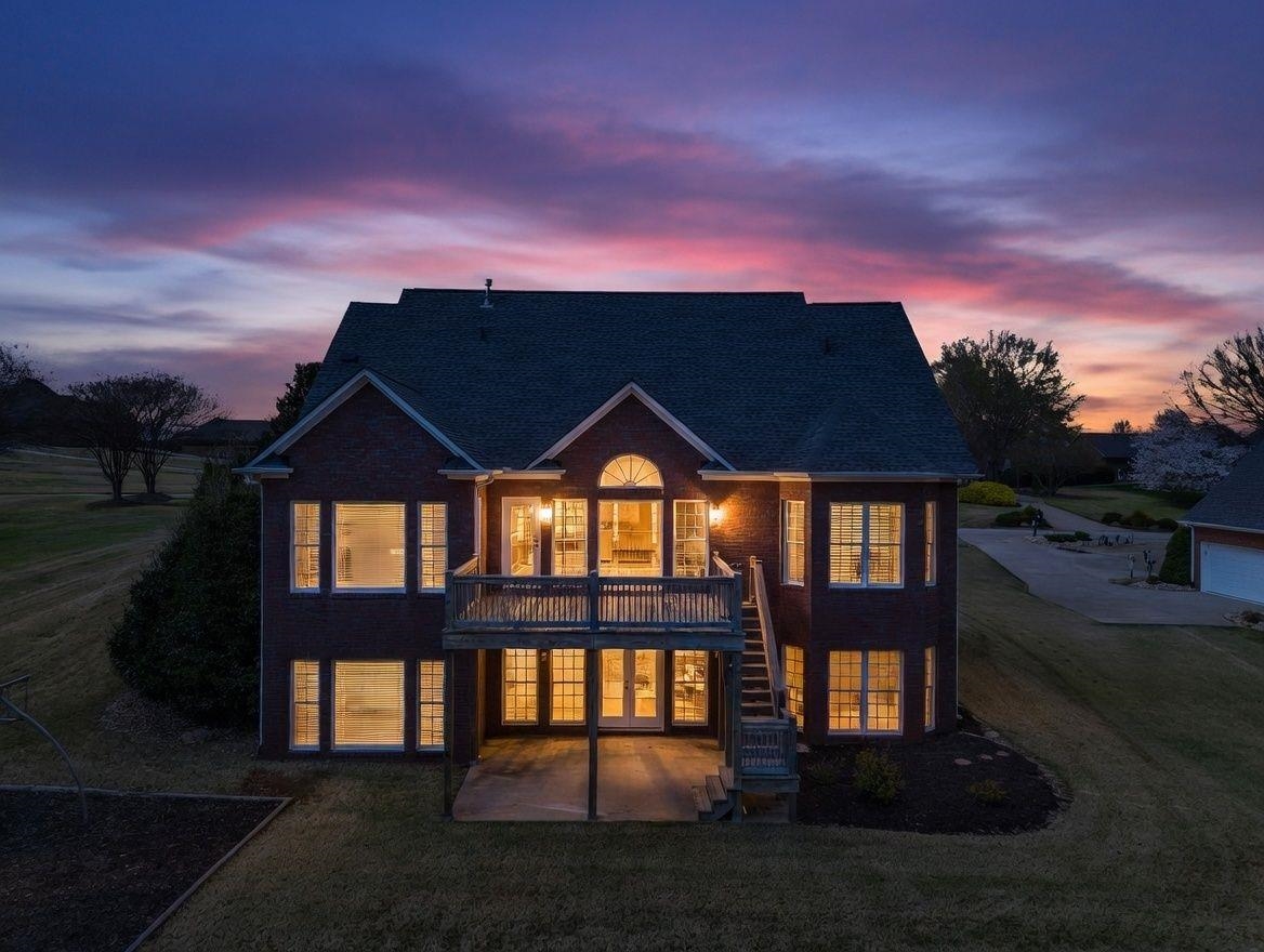 139 North Woodfin Ridge Drive Inman, SC 29349 - Photo 3 of 49 Gallery Image 3