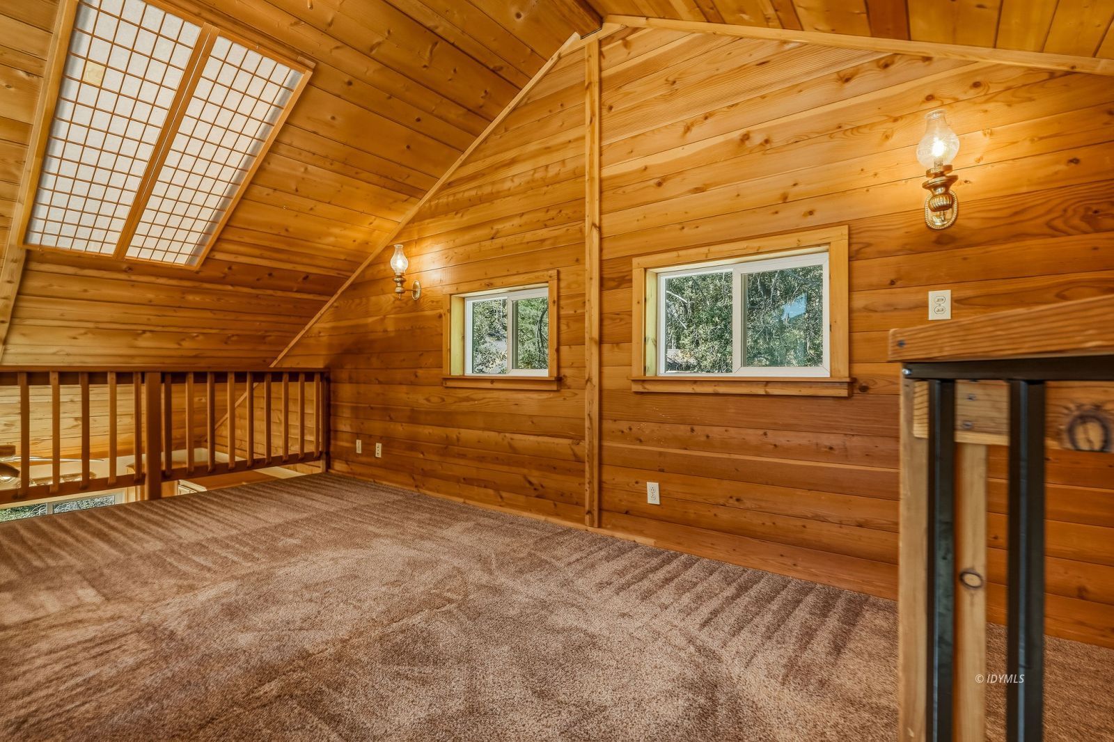 25265 Foster Lake Road Idyllwild, CA 92549 - Photo 20 of 56 Loft space w/windows & skylight