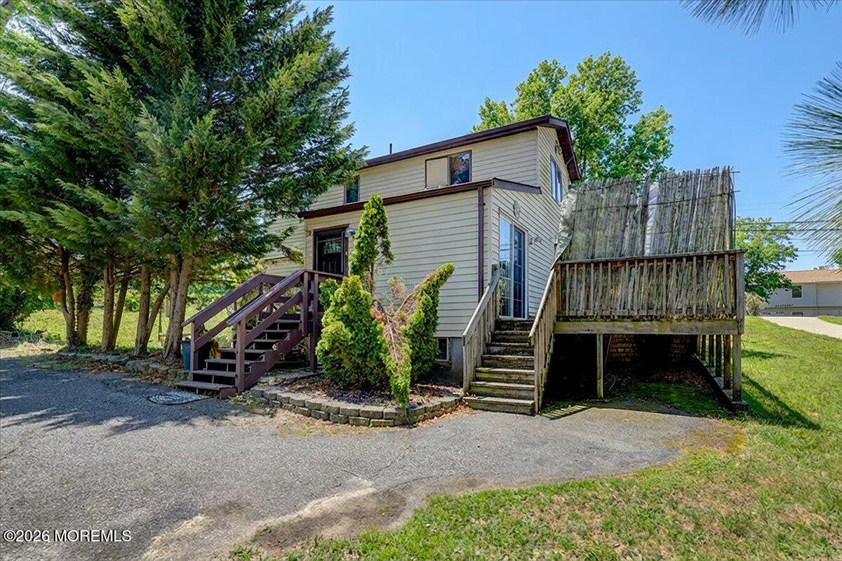 659 Holmdel Road Hazlet, NJ 07730 - Photo 34 of 41 a view of outdoor space and yard