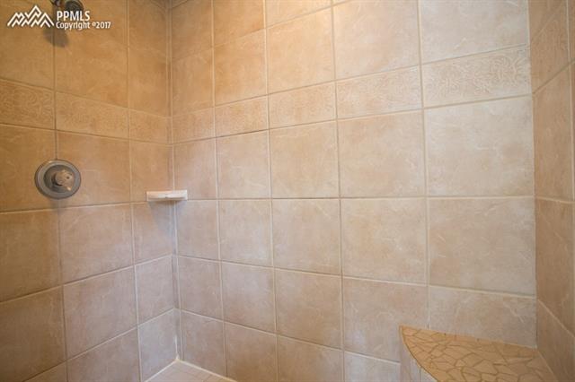 10725 Thomas Road Colorado Springs, CO 80908 - Photo 21 of 36 Gallery Image 21