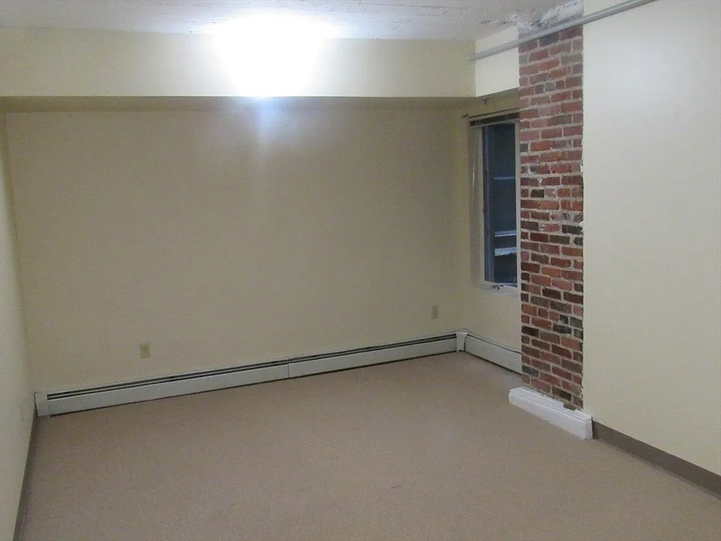 448-452 Hanover Street, Unit 102 Boston, MA 02113 - Photo 13 of 17