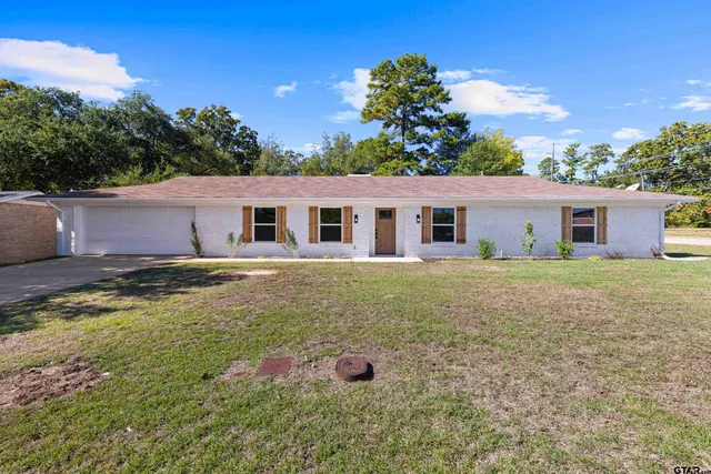 $300,000 | 1907 Beth Drive, Longview, TX 75605