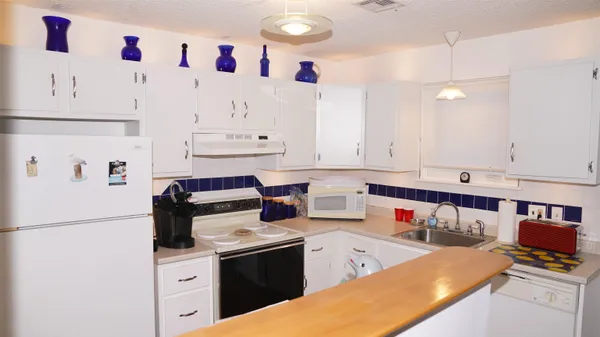$1,790,000 | 386 24th Street, Unit UPPR, Avalon, NJ 08202