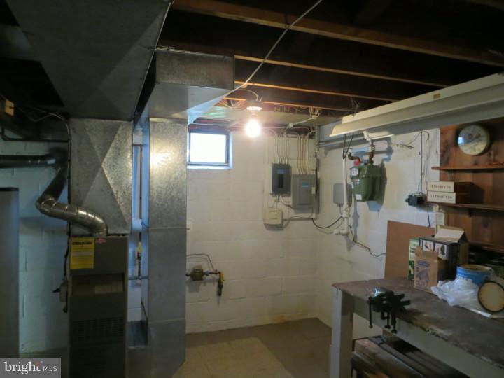 38 Collins Road Hamilton, NJ 08619 - Photo 14 of 20 Basement