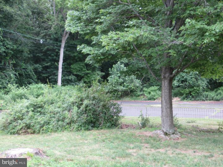 38 Collins Road Hamilton, NJ 08619 - Photo 20 of 20 View