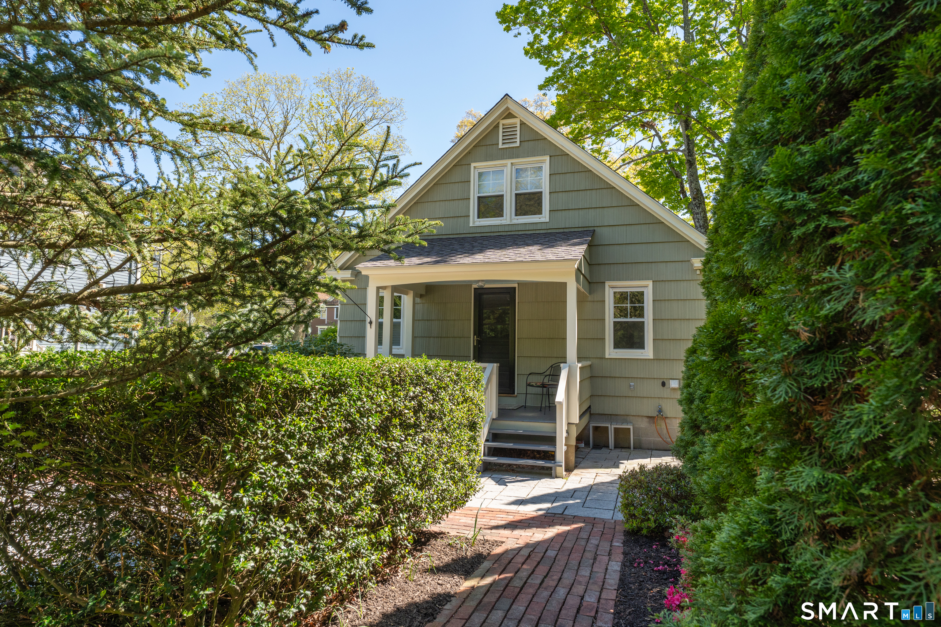81 Main Street Chester, CT 06412 - Photo 30 of 39
