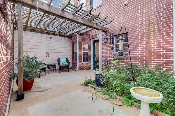 $374,000 | 5515 Davis Lane, Unit 52, Austin, TX 78749