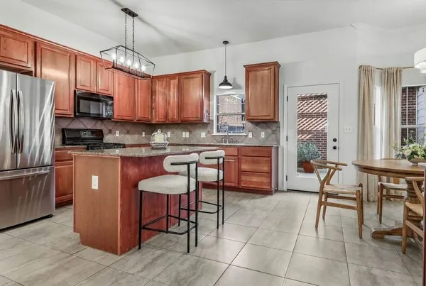 $374,000 | 5515 Davis Lane, Unit 52, Austin, TX 78749