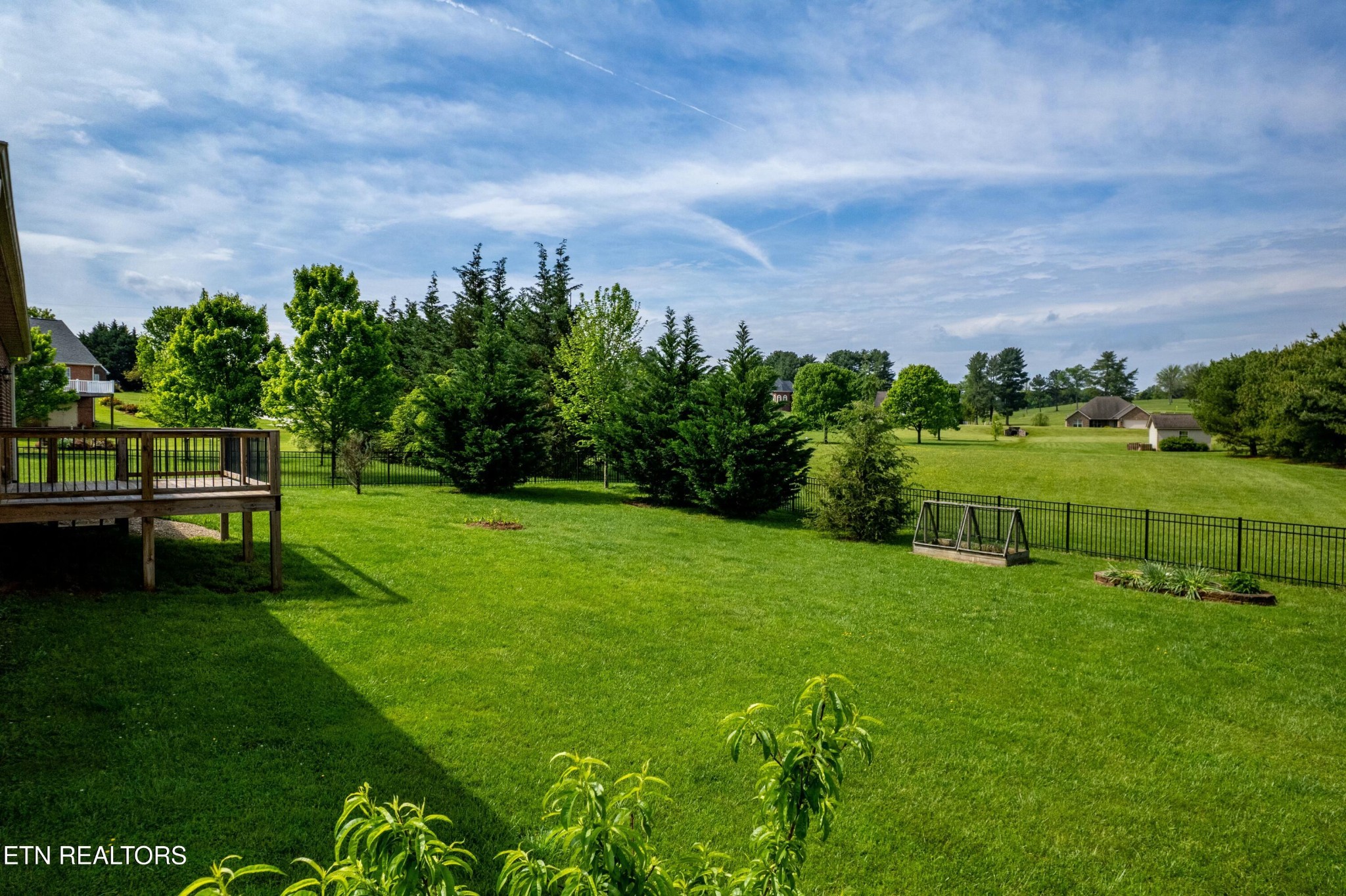 402 Lee Lambert Road Maryville, TN 37803 - Photo 29 of 41 a view of a golf course with a garden