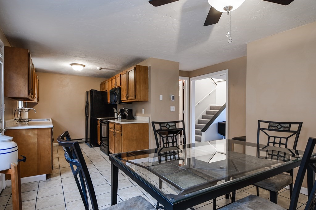 53 Plantation Road, Unit 53 Oxford, MA 01540 - Photo 11 of 23 Gallery Image 11