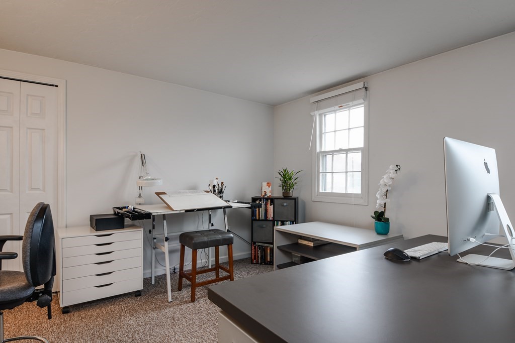 53 Plantation Road, Unit 53 Oxford, MA 01540 - Photo 17 of 23 Gallery Image 17