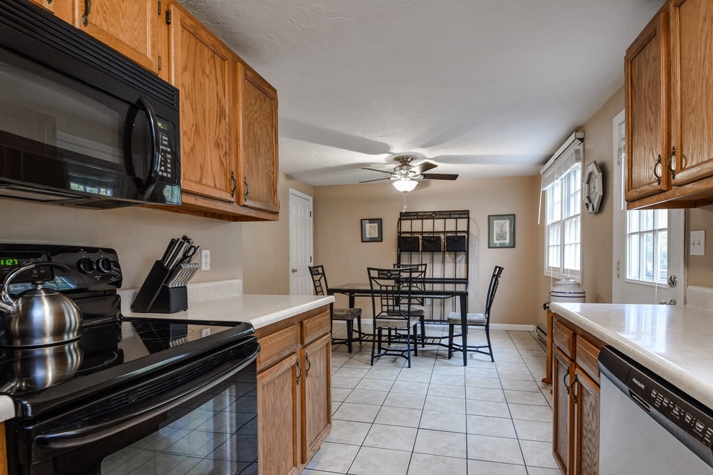 53 Plantation Road, Unit 53 Oxford, MA 01540 - Photo 10 of 23 Gallery Image 10