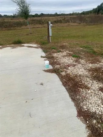 $395,000 | 3570 Farm To Market Road 822, Edna, TX 77957