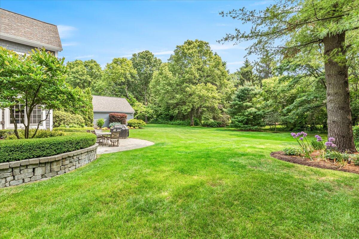 1463 Wind River Road Milford, MI 48381 - Photo 54 of 57 14-14