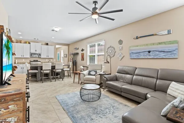 $295,000 | 2197 Summersweet Drive, Alva, FL 33920