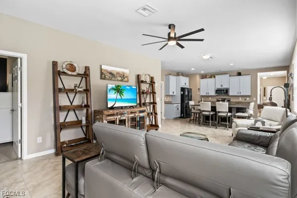 $295,000 | 2197 Summersweet Drive, Alva, FL 33920