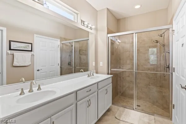 $295,000 | 2197 Summersweet Drive, Alva, FL 33920