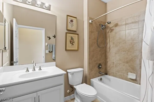 $295,000 | 2197 Summersweet Drive, Alva, FL 33920