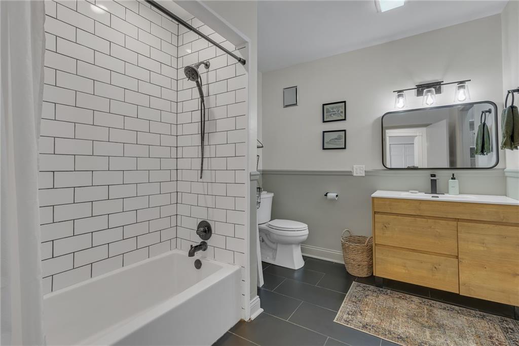 898 Canal Street Beaver, PA 15009 - Photo 17 of 24