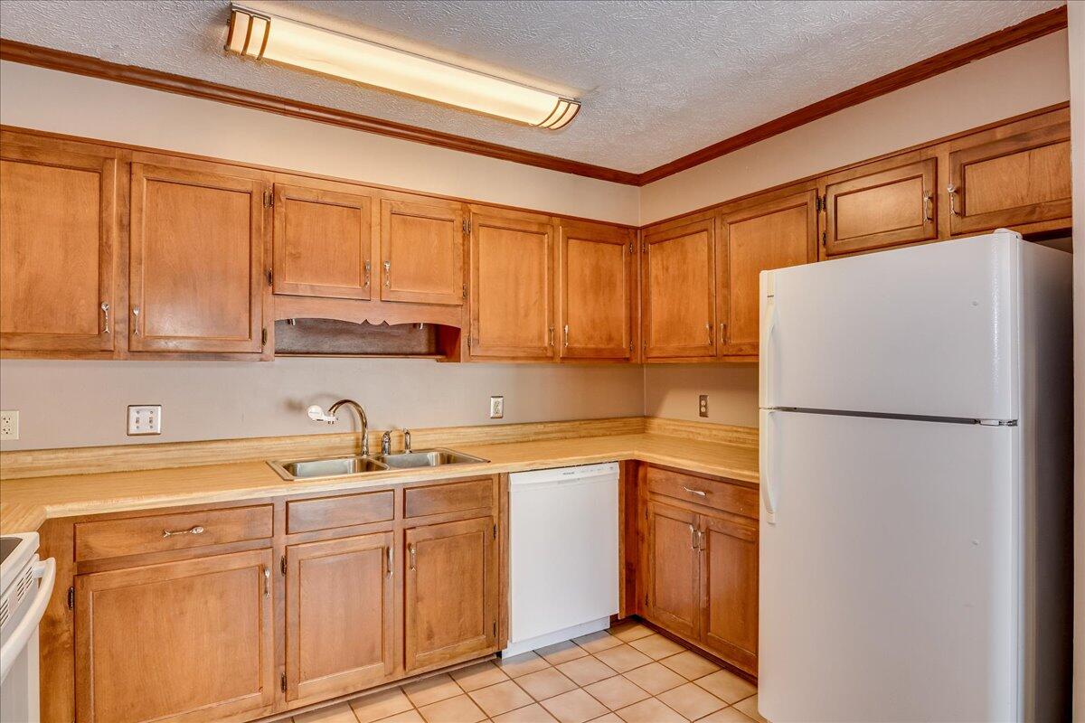 8 Bluff Pointe Way Aiken, SC 29803 - Photo 14 of 30 Gallery Image 14