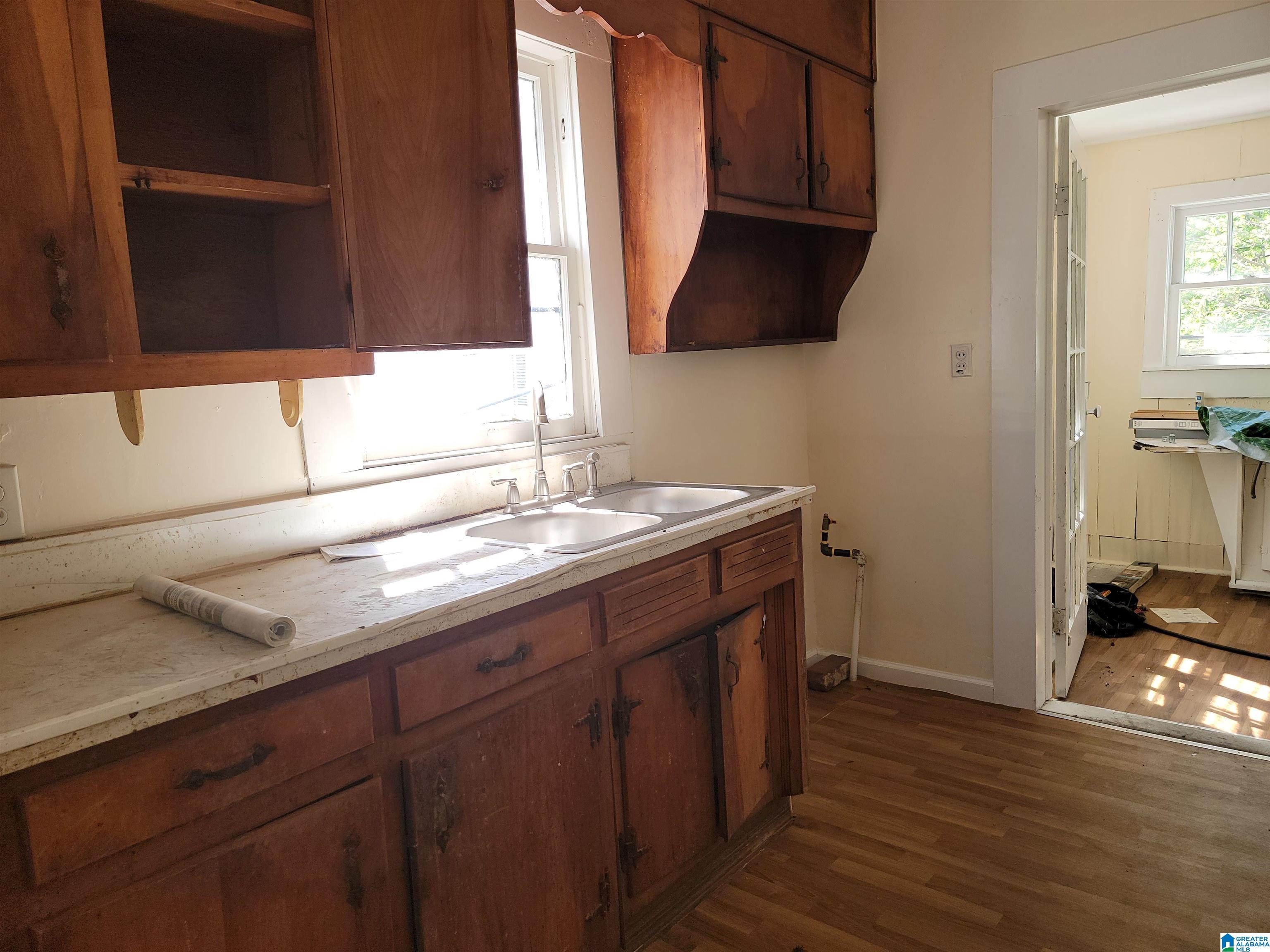1304 Avenue R Birmingham, AL 35218 - Photo 18 of 37