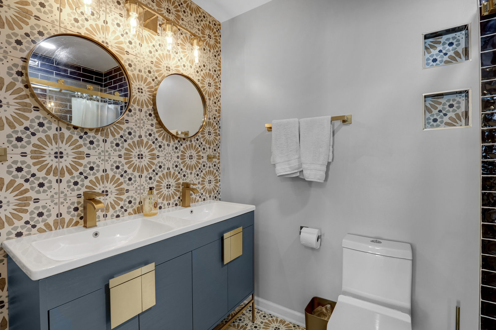 2954 Falling Waters Lane Lindenhurst, IL 60046 - Photo 14 of 22