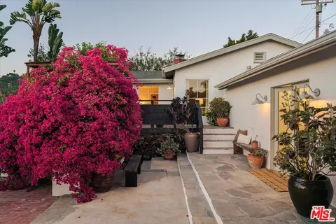 $1,099,000 | 3135 Isabel Drive, Los Angeles, CA 90065
