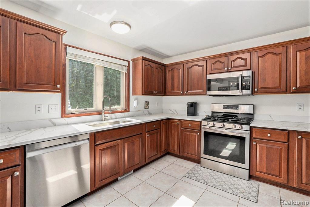 49344 Monte Road Chesterfield, MI 48047 - Photo 6 of 27