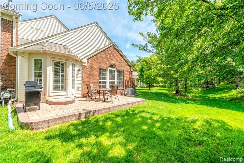 49105 Hawksburry Road Canton, MI 48188 - Photo 43 of 51