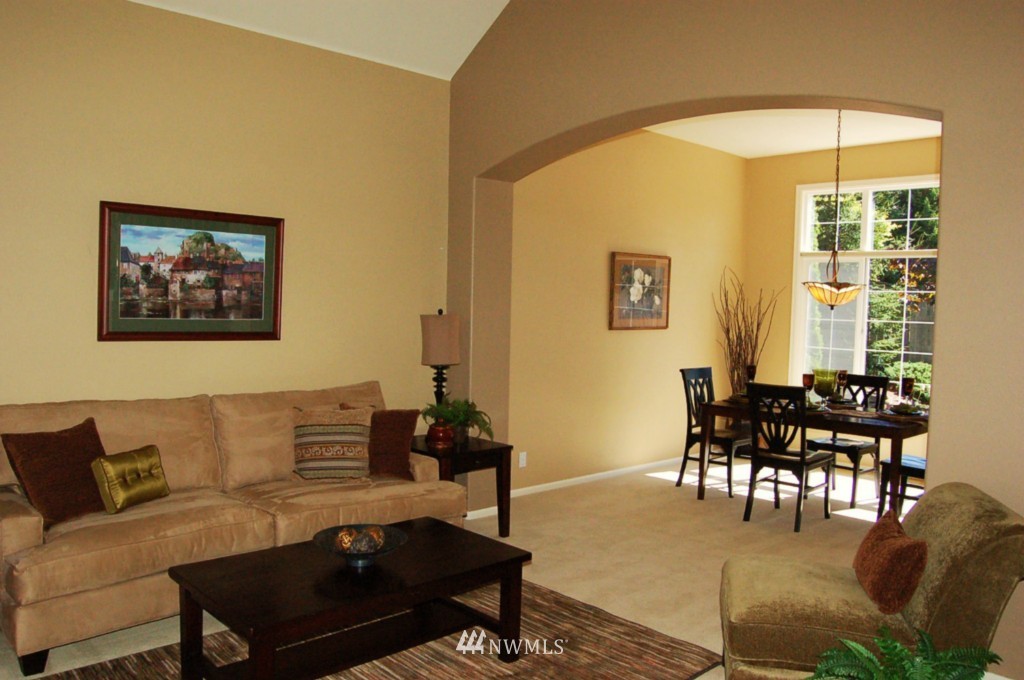 2816 202nd Street Southeast Bothell, WA 98012 - Photo 2 of 18