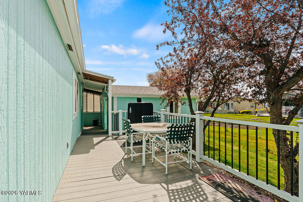 3701 Gun Club Road, Unit 113 Yakima, WA 98901 - Photo 18 of 26 3701GunClubRdNo113-22