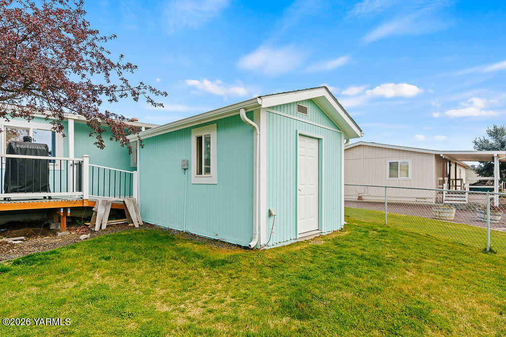 3701 Gun Club Road, Unit 113 Yakima, WA 98901 - Photo 23 of 26 3701GunClubRdNo113-27