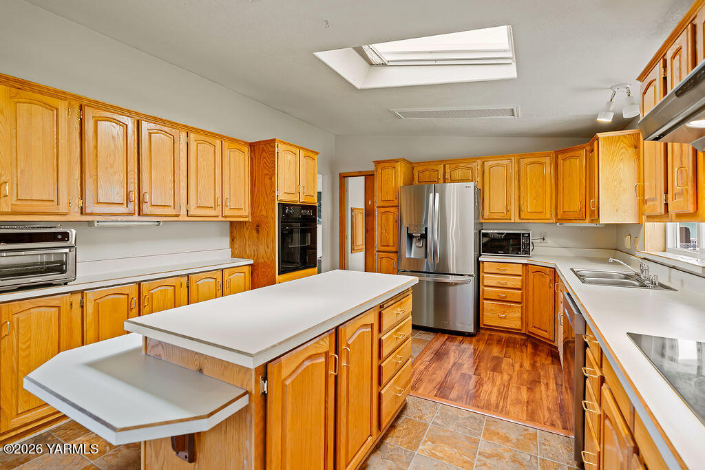 3701 Gun Club Road, Unit 113 Yakima, WA 98901 - Photo 7 of 26 3701GunClubRdNo113-10