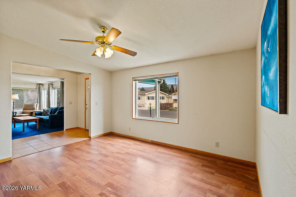 3701 Gun Club Road, Unit 113 Yakima, WA 98901 - Photo 9 of 26 3701GunClubRdNo113-12