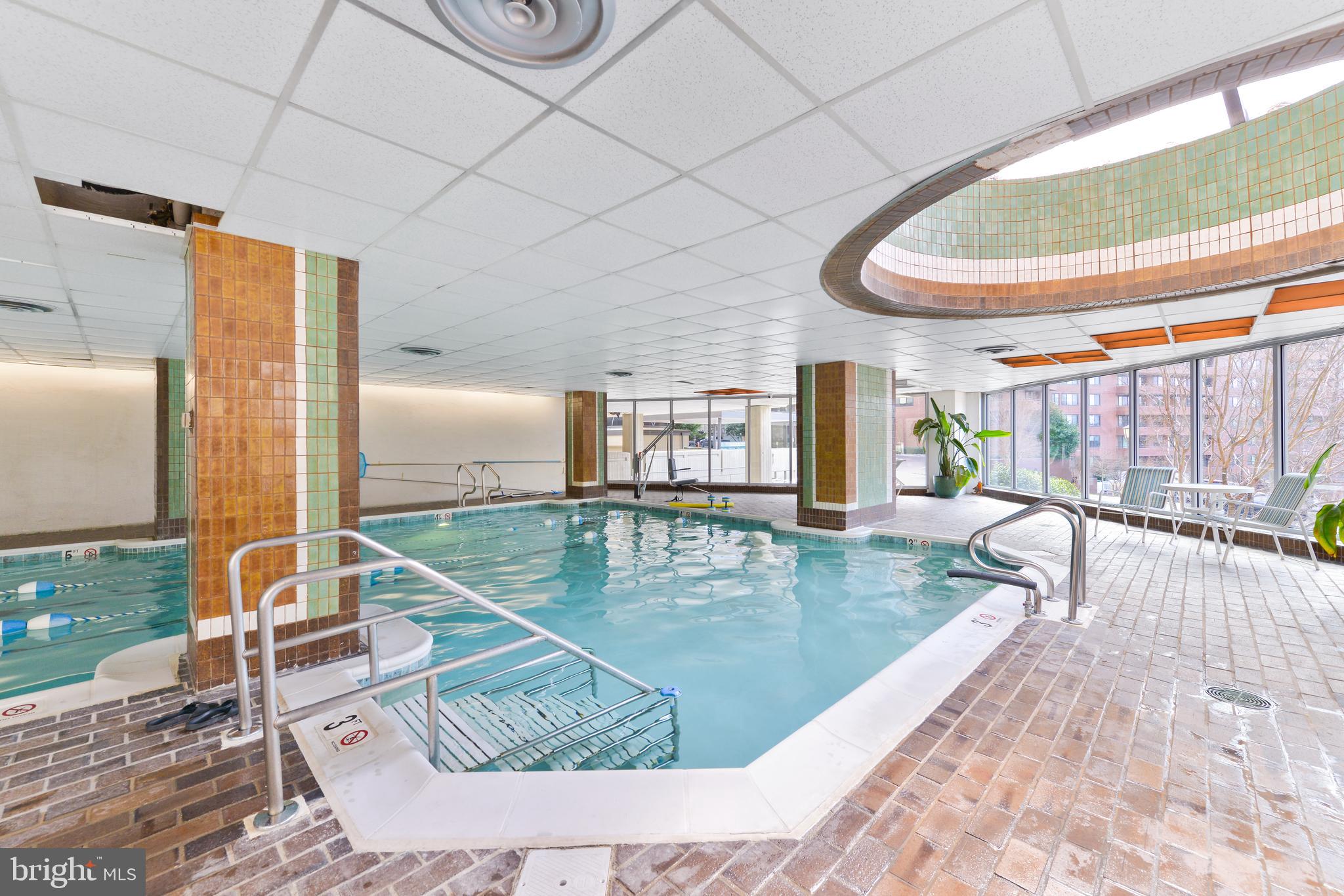 4601 North Park Avenue, Unit 1118 Chevy Chase, MD 20815 - Photo 24 of 30 a view of swimming pool