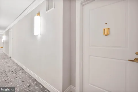 $565,000 | 4601 North Park Avenue, Unit 1118, Chevy Chase, MD 20815