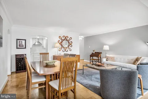 $565,000 | 4601 North Park Avenue, Unit 1118, Chevy Chase, MD 20815