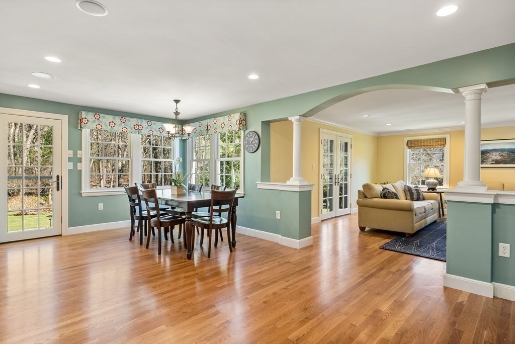 10 Meadowbrook Road Wellesley, MA 02481 - Photo 4 of 40 a view of a dining room with furniture and wooden floor