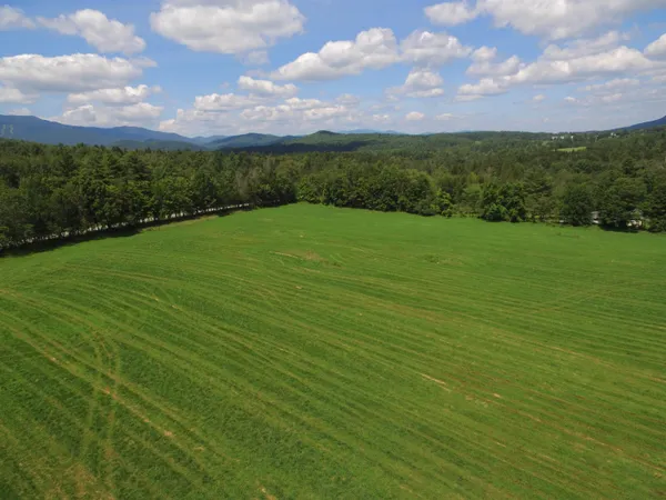 $685,000 | 813 Plunkton Road, Warren, VT 05674