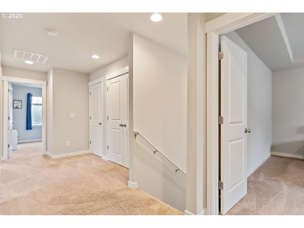 16906 Northeast 18th Avenue Ridgefield, WA 98642 - Photo 17 of 32 Gallery Image 17