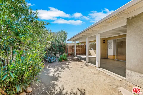 $255,000 | 664 Corona Street, Hemet, CA 92545
